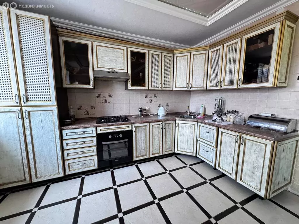 3-комнатная квартира: Кисловодск, Весёлая улица, 4Б (85 м) - Фото 1