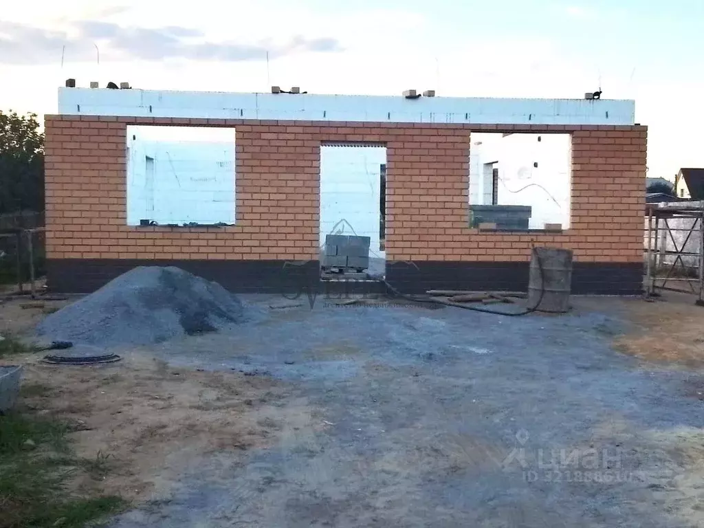 Коттедж в Белгородская область, Старооскольский городской округ, с. ... - Фото 0