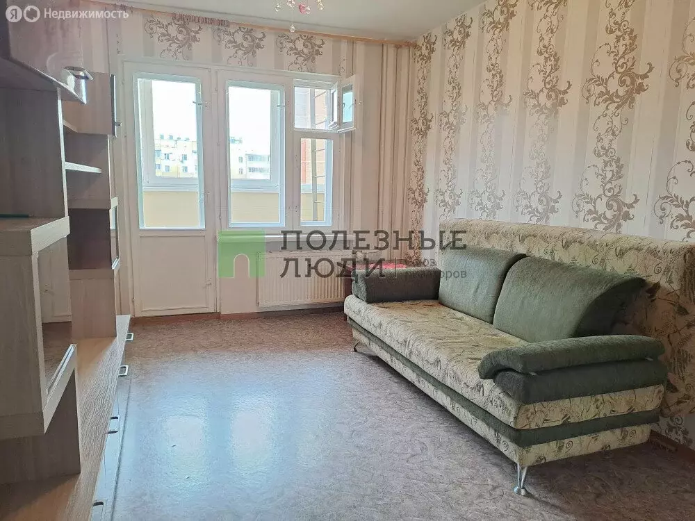 1-комнатная квартира: Ижевск, улица Е.М. Кунгурцева, 15 (32.9 м) - Фото 0