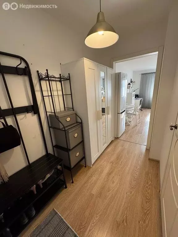 Квартира-студия: Екатеринбург, Рассветная улица, 8к3 (26.3 м) - Фото 0