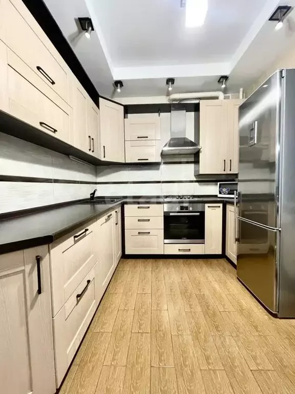 3-к кв. Воронежская область, Воронеж Брянская ул., 69 (86.0 м) - Фото 1