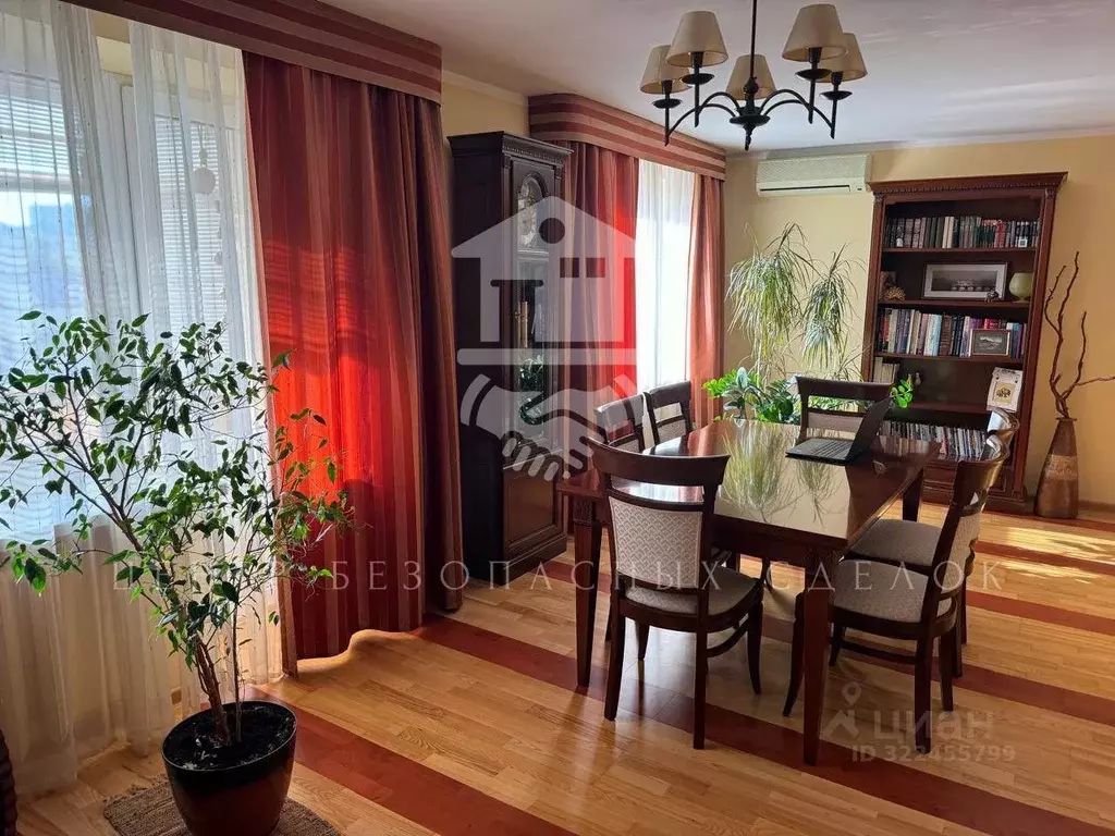 3-к кв. Орловская область, Орел Брестская ул., 12 (117.7 м) - Фото 1