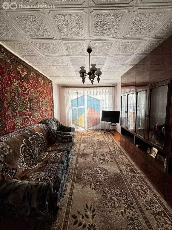 3-комнатная квартира: Краснотурьинск, Средняя улица, 35 (57.9 м) - Фото 2