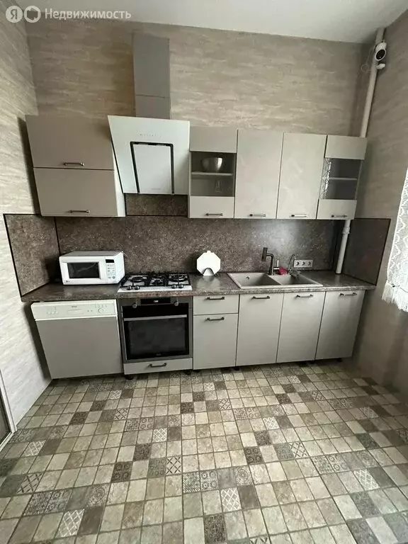 3-комнатная квартира: Санкт-Петербург, Кузнецовская улица, 44 (81 м) - Фото 2