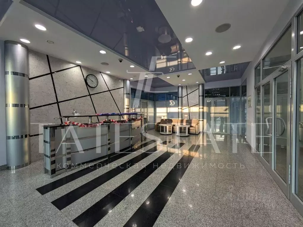 Офис в Татарстан, Казань ул. Бутлерова, 25 (830 м) - Фото 0