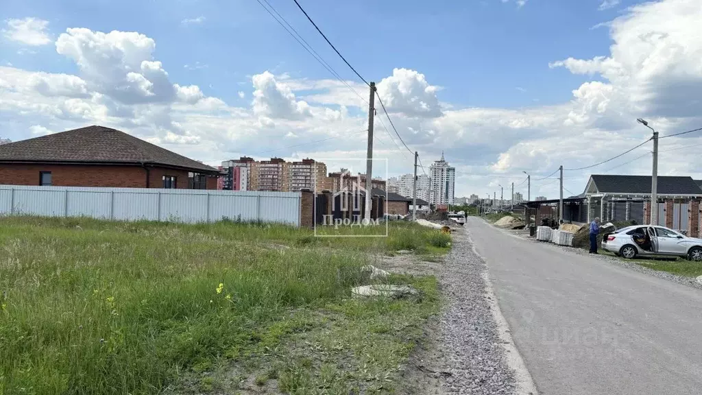 Участок в Белгородская область, Старый Оскол ул. Малиновая (15.0 сот.) - Фото 1