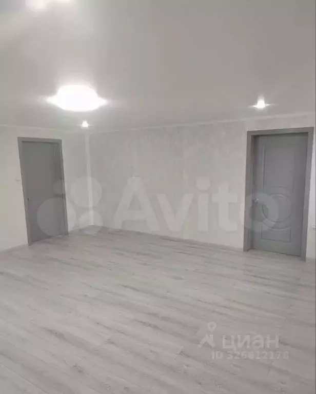 Дом в Башкортостан, Иглинский сельсовет, с. Иглино ул. Ленина (75 м) - Фото 1