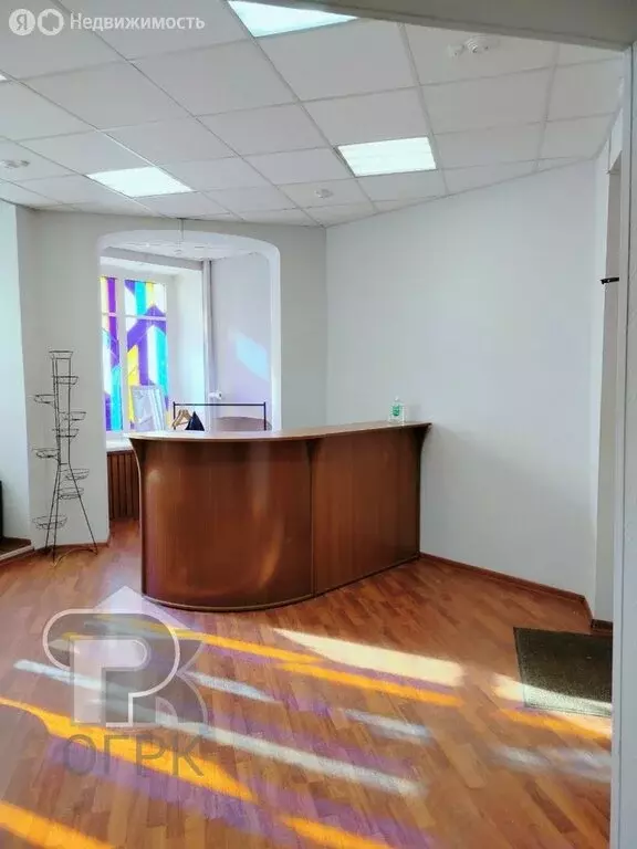 Офис (200 м) - Фото 1
