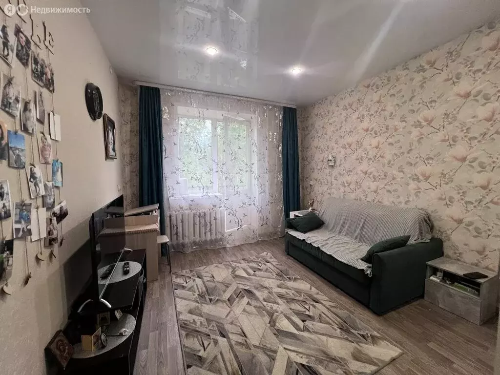 3-комнатная квартира: Тверь, улица Седова, 1В (52 м) - Фото 1