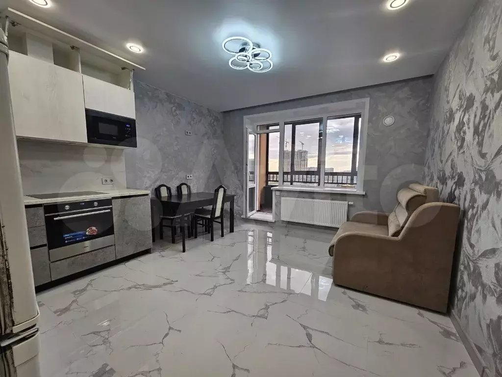1-к. квартира, 50 м, 11/14 эт. - Фото 0
