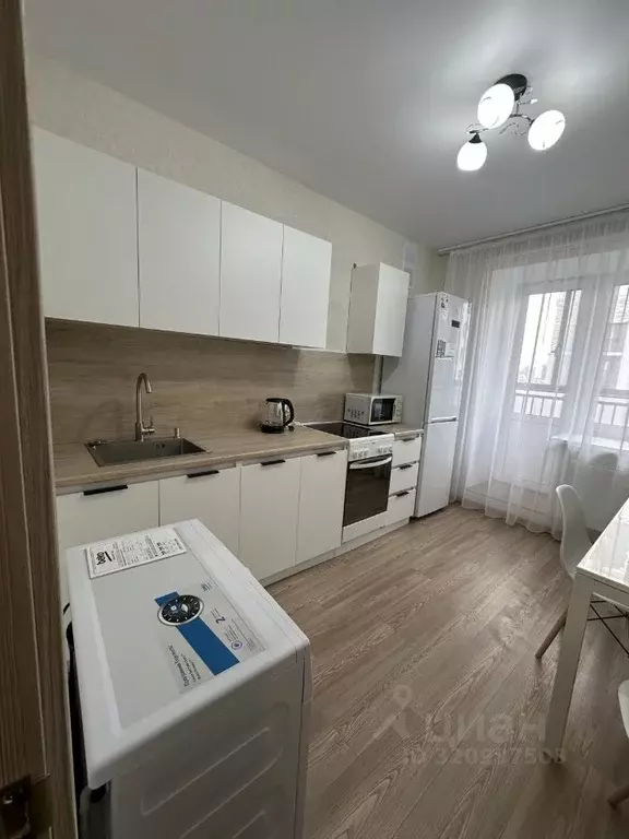 1-к кв. Татарстан, Казань проезд Яраткан, 4Б (32.0 м) - Фото 0