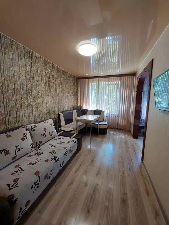 3-к. квартира, 58 м, 1/9 эт. - Фото 1