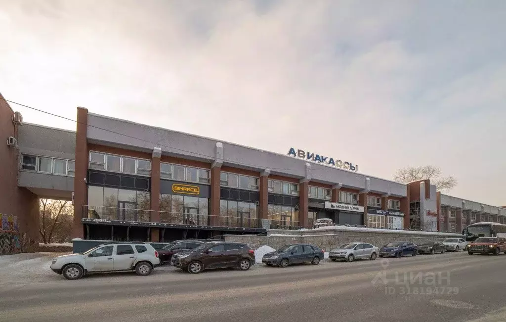 Помещение свободного назначения в Свердловская область, Екатеринбург ... - Фото 1