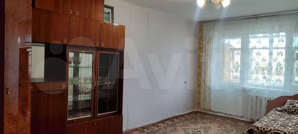 1-к. квартира, 32 м, 4/5 эт. - Фото 0