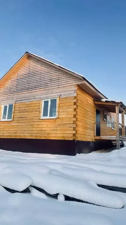 Дом в Иркутская область, Иркутский муниципальный округ, с. ... - Фото 1