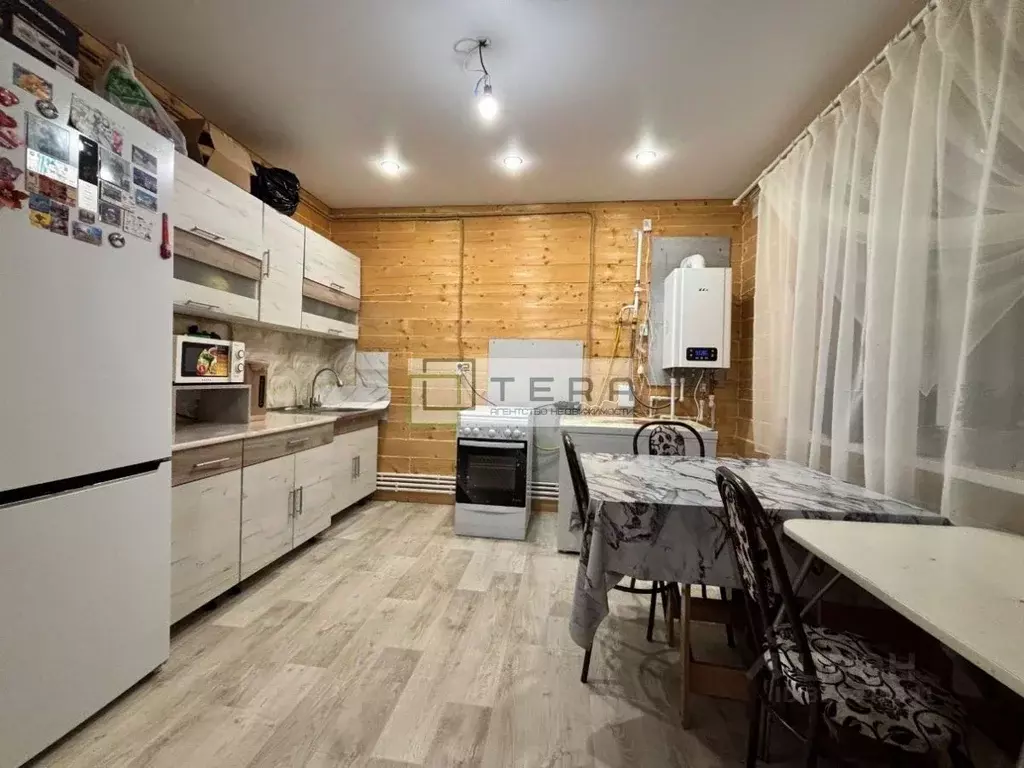 Дом в Башкортостан, Иглинский сельсовет, с. Иглино ул. Анискина, 7 (60 ... - Фото 1