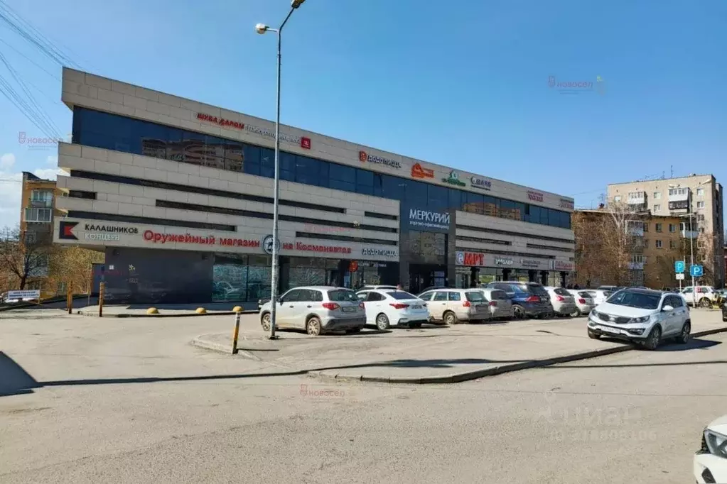 Торговая площадь в Свердловская область, Екатеринбург просп. ... - Фото 0