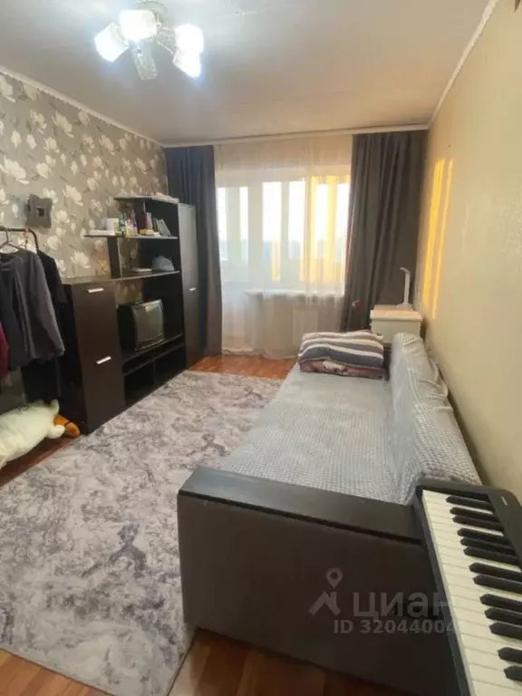 1-к кв. Кемеровская область, Юрга ул. Максименко, 5 (31.8 м) - Фото 1