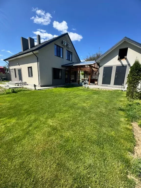 Дом в Волгоградская область, Волгоград ул. Героев Тулы, 20/27 (128 м) - Фото 1