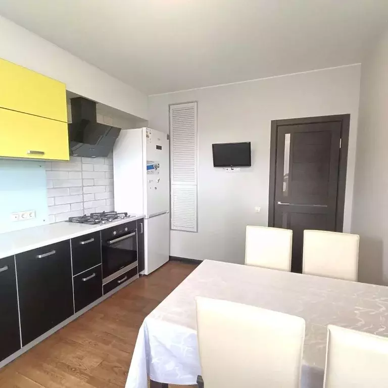 2-к кв. Московская область, Сергиев Посад ул. Даниила Черного, 8 (70.0 ... - Фото 2