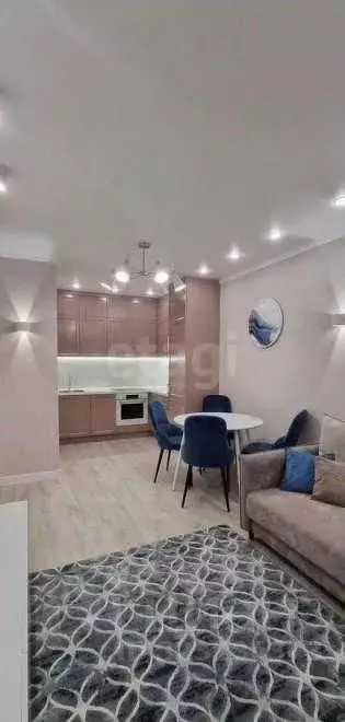 2-к кв. Тюменская область, Тюмень ул. Газовиков, 73к4 (40.0 м) - Фото 0