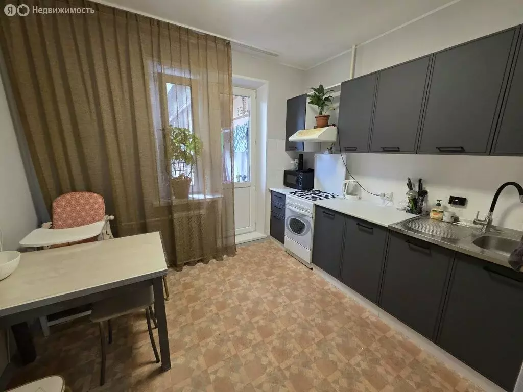 2-комнатная квартира: Кириши, проспект Героев, 18 (55.3 м) - Фото 2
