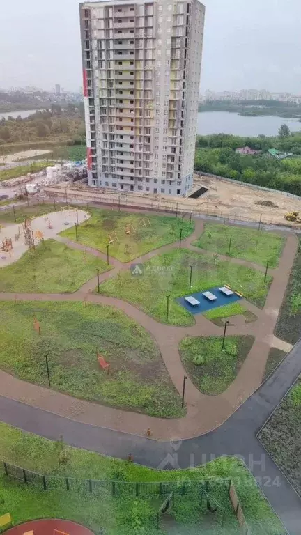 Студия Тюменская область, Тюмень ул. Краснооктябрьская, 16 (30.0 м) - Фото 0