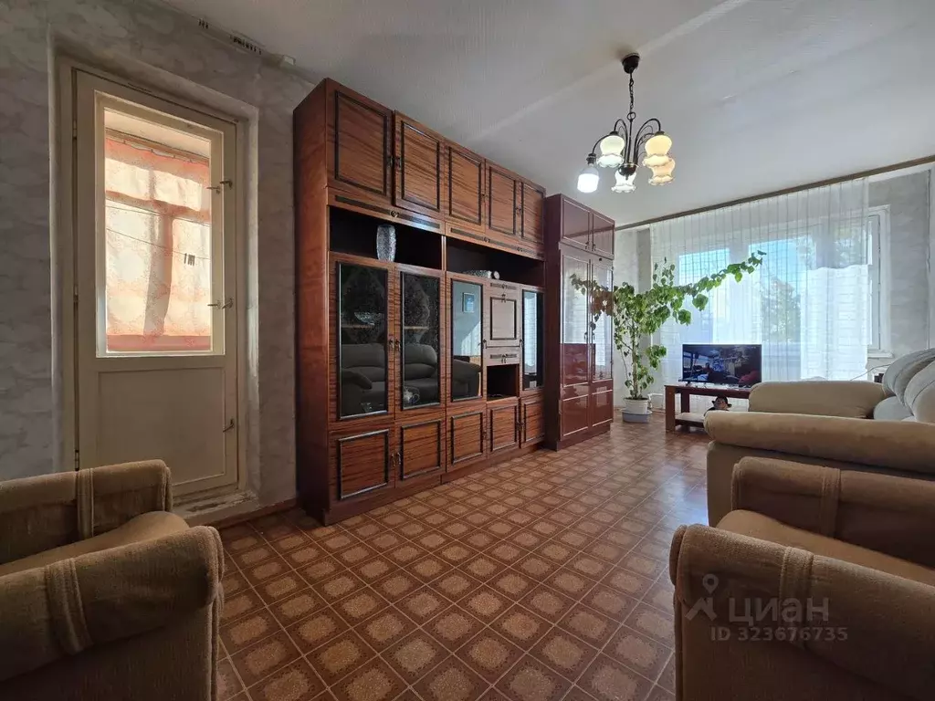 1-к кв. Волгоградская область, Волгоград ул. Панферова, 4А (35.0 м) - Фото 1