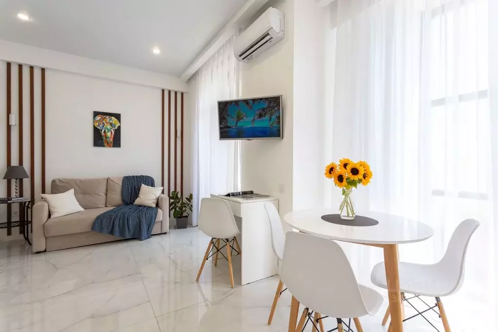 Студия Краснодарский край, Сочи ул. Яна Фабрициуса, 2/17 (36.0 м) - Фото 1