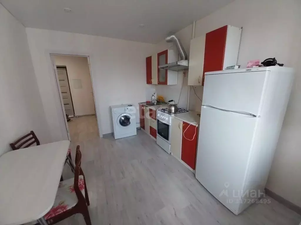 2-к кв. Башкортостан, Уфа Дагестанская ул., 33 (60.0 м) - Фото 1