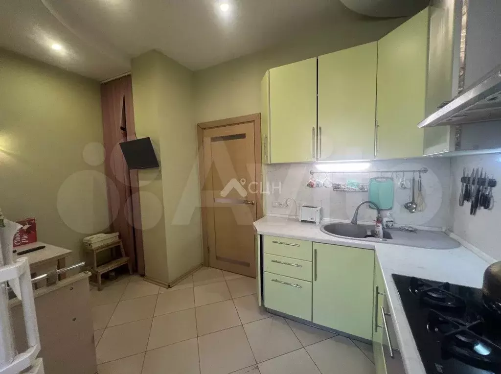 3-к. квартира, 71,9 м, 1/2 эт. - Фото 1