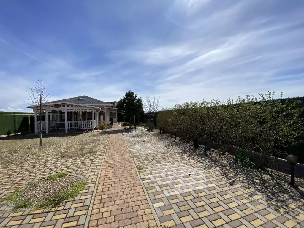 Дом в Ростовская область, Неклиновский район, Поляковское с/пос, с. ... - Фото 2