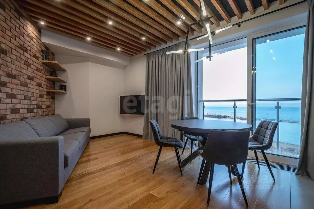 2-к кв. Крым, Ялта муниципальный округ, Отрадное пгт ш. Дражинского, ... - Фото 1