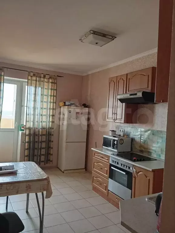 1-к. квартира, 42 м, 13/17 эт. - Фото 0