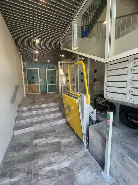 1-к. квартира, 41 м, 2/3 эт. - Фото 1