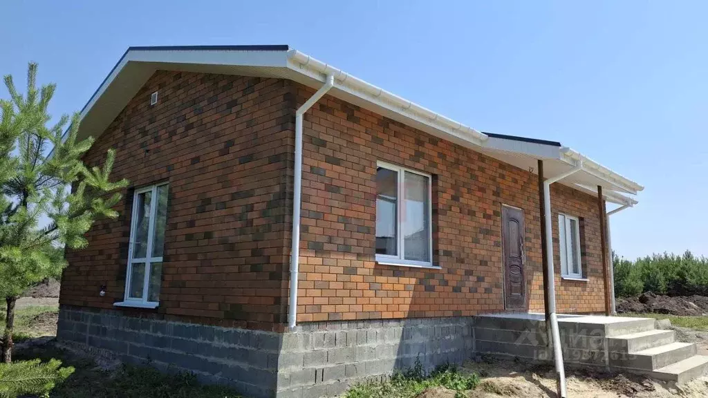 Дом в Белгородская область, Старооскольский городской округ, с. Озерки ... - Фото 1