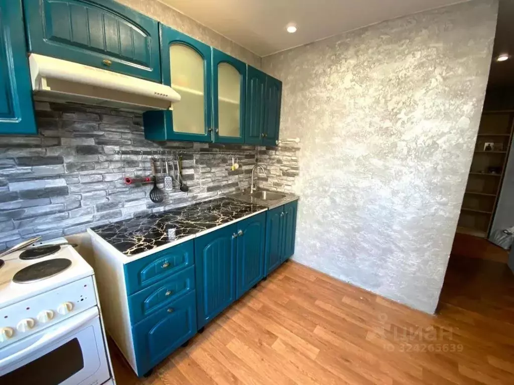 2-к кв. Хабаровский край, Хабаровск Южный мкр, ул. Малиновского, 37 ... - Фото 2