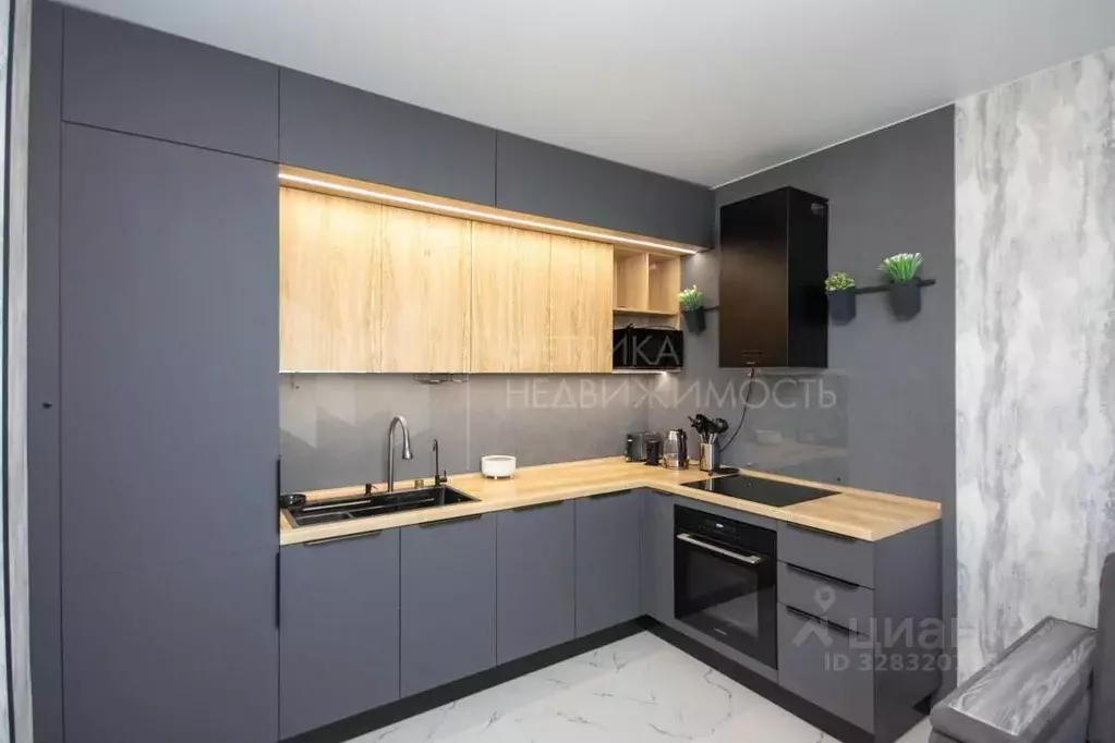 2-к кв. Тюменская область, Тюмень ул. Героев Сталинградской битвы, 5 ... - Фото 2