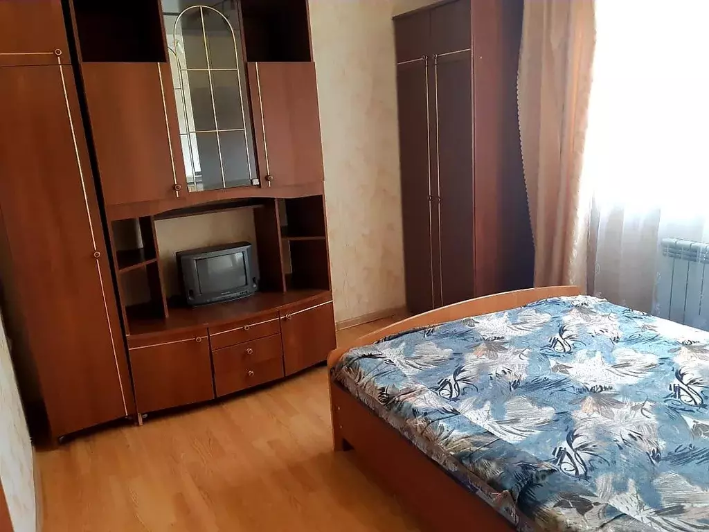 Дом в Ростовская область, Волгодонск 13-й мкр,  (100 м) - Фото 0
