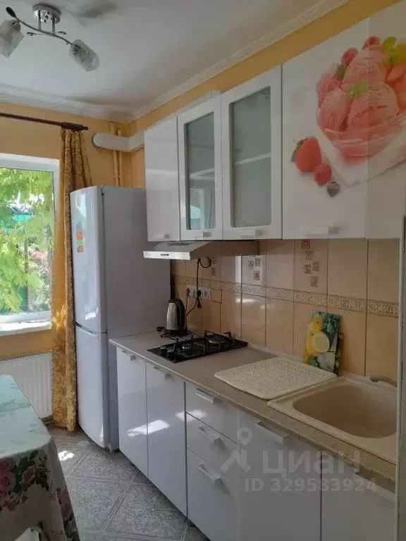 1-к кв. Крым, Феодосия пер. Автобусный, 3 (28.0 м) - Фото 1