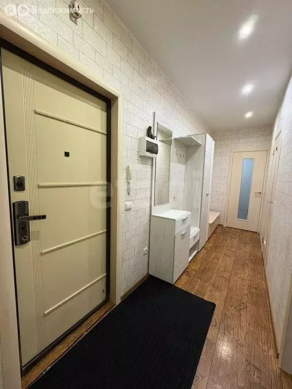 3-комнатная квартира: Гурьевск, Пражский бульвар, 5 (50.5 м) - Фото 1