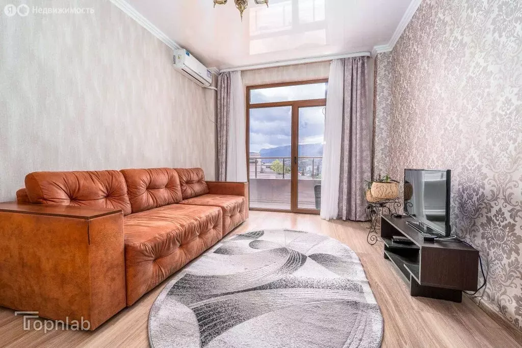 2-комнатная квартира: Массандра, улица Умельцев, 1Щ (67.5 м) - Фото 1