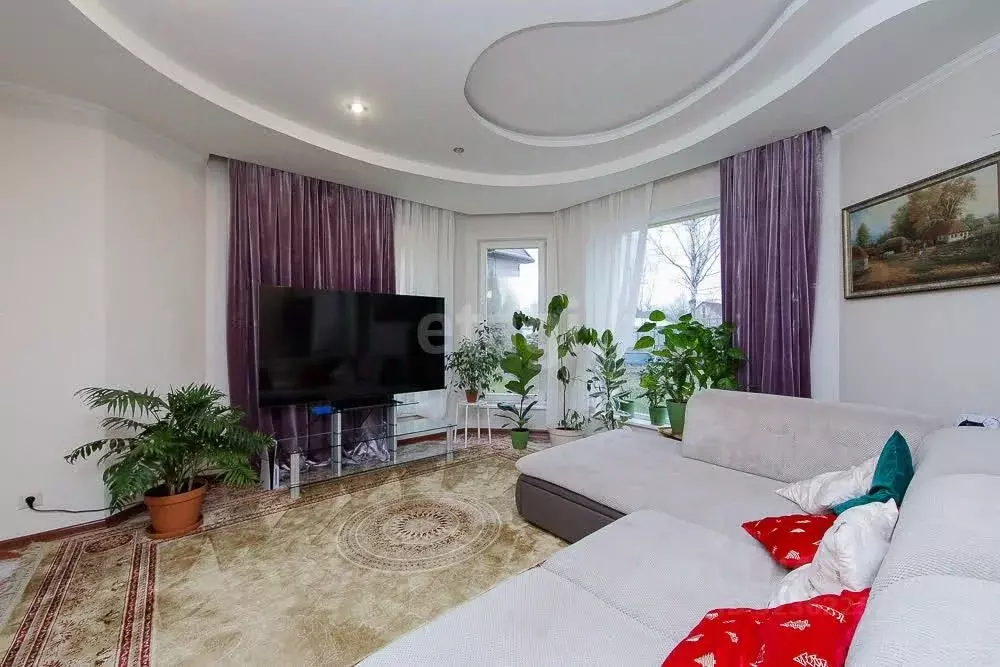 Дом в Калининградская область, Гурьевский муниципальный округ, пос. ... - Фото 1