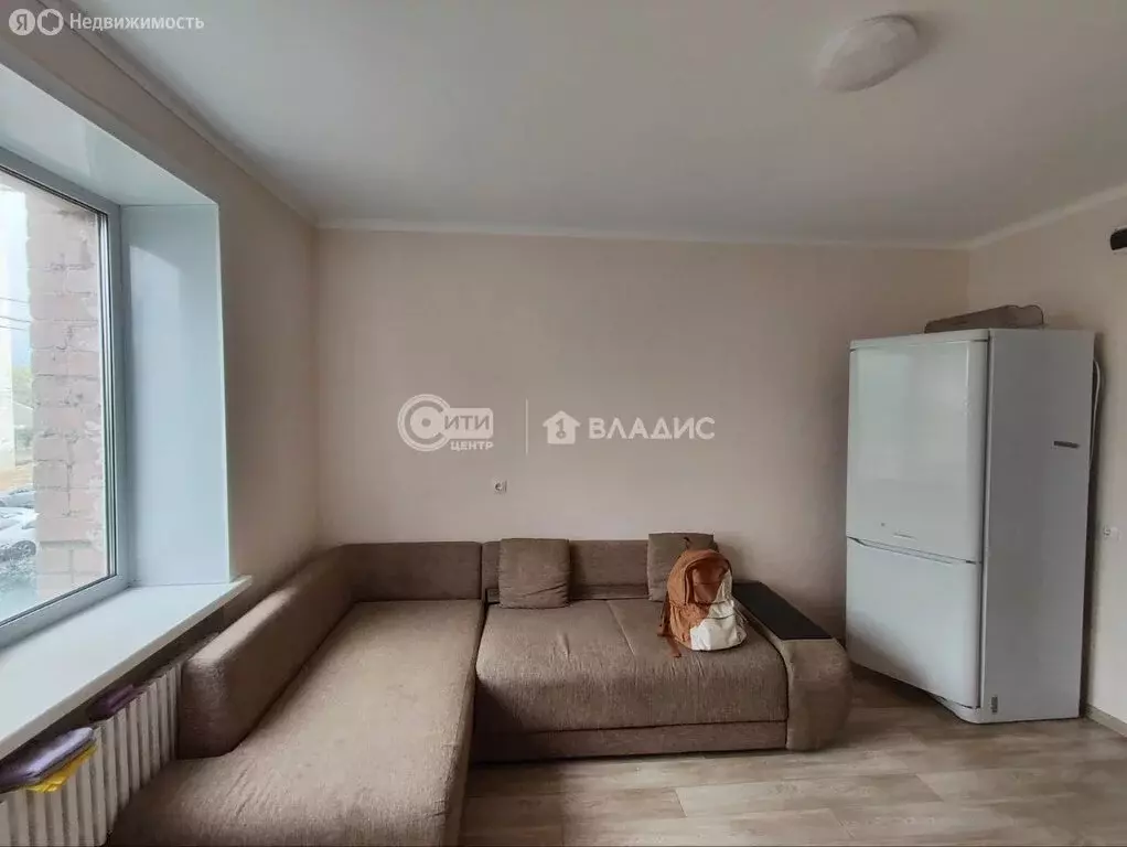 1к в 9-комнатной квартире (13 м) - Фото 2