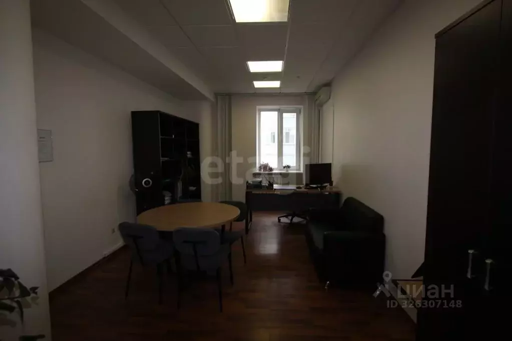 Офис в Тюменская область, Тюмень Олимпийская ул., 6к1 (106 м) - Фото 1