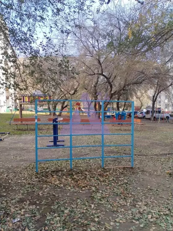 Комната Алтайский край, Барнаул Западный мкр, ул. Горно-Алтайская, 21 ... - Фото 2