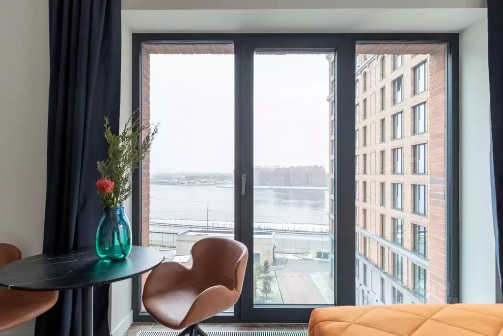 Студия Санкт-Петербург наб. Макарова, 58 (22.0 м) - Фото 2