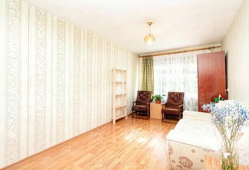 1-к кв. Иркутская область, Иркутск Первомайский мкр, 4 (29.6 м) - Фото 2