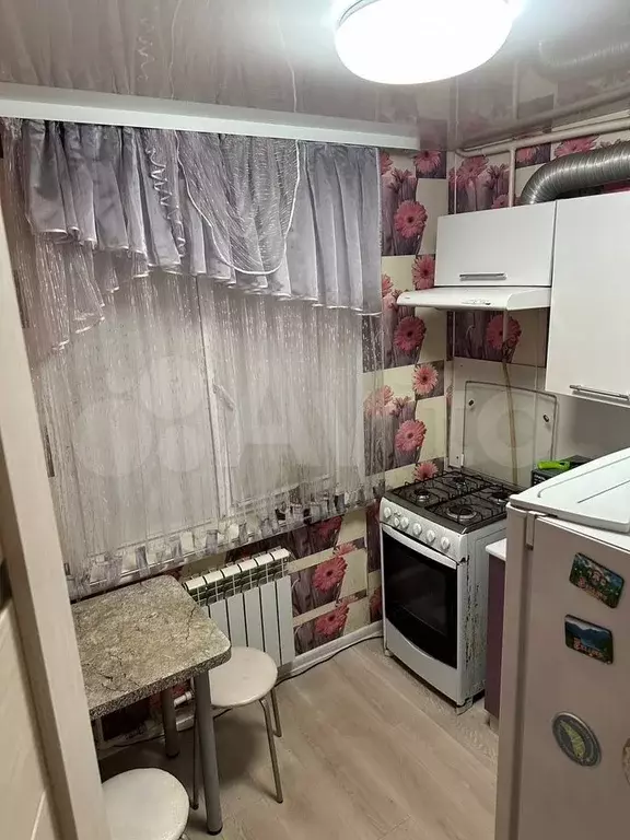 2-к. квартира, 60 м, 1/5 эт. - Фото 1