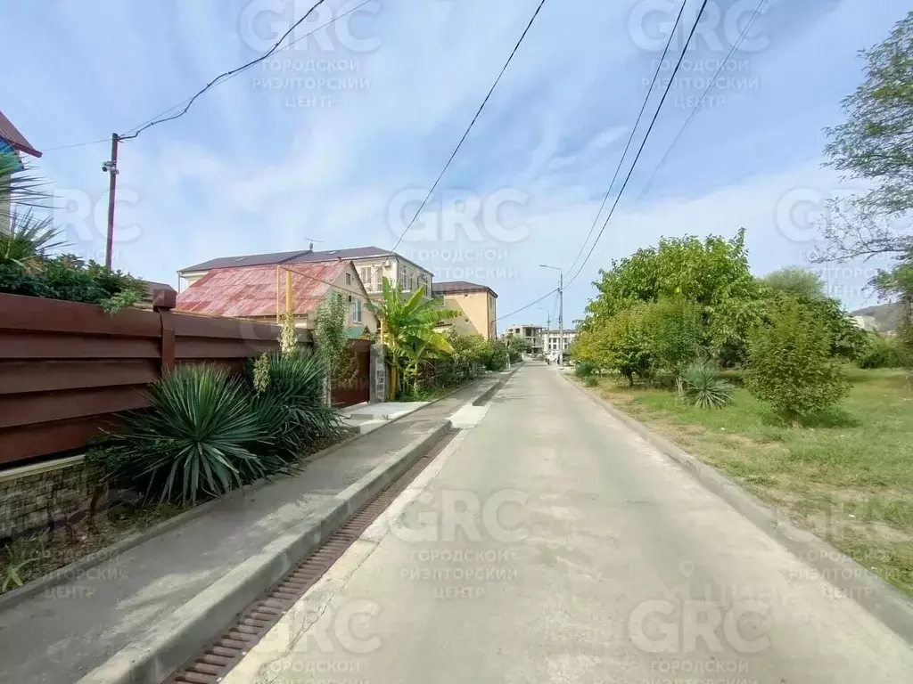 Участок в Краснодарский край, Сириус пгт ул. Ружейная, 82 (4.4 сот.) - Фото 1